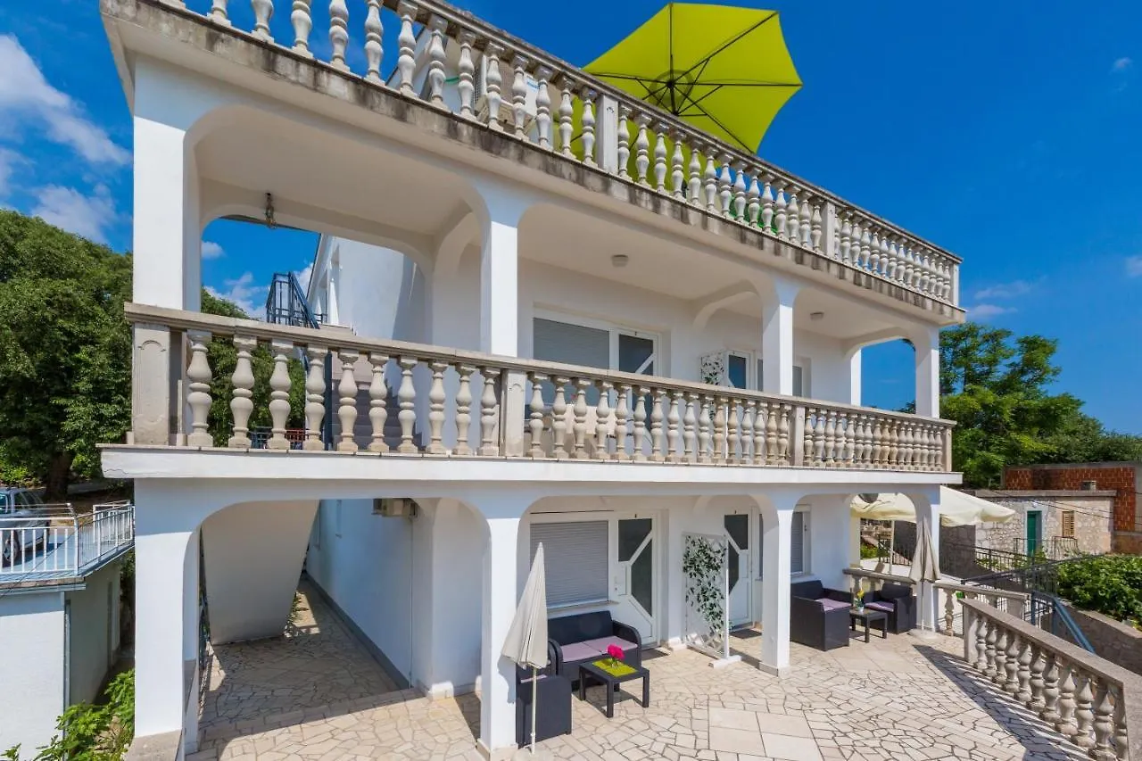 Studio Dramalj 5551A Appartamento