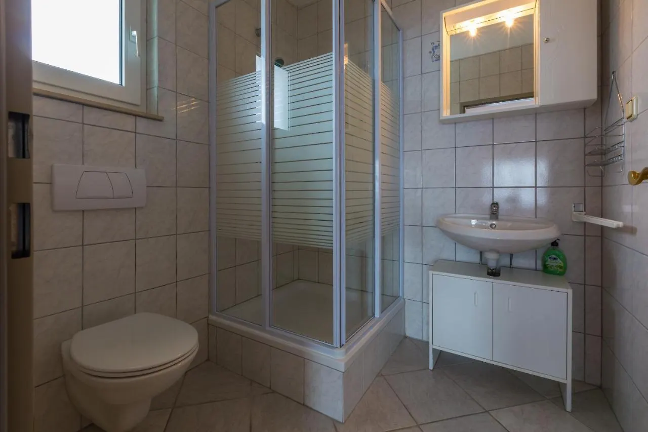Studio Dramalj 5551A Apartment